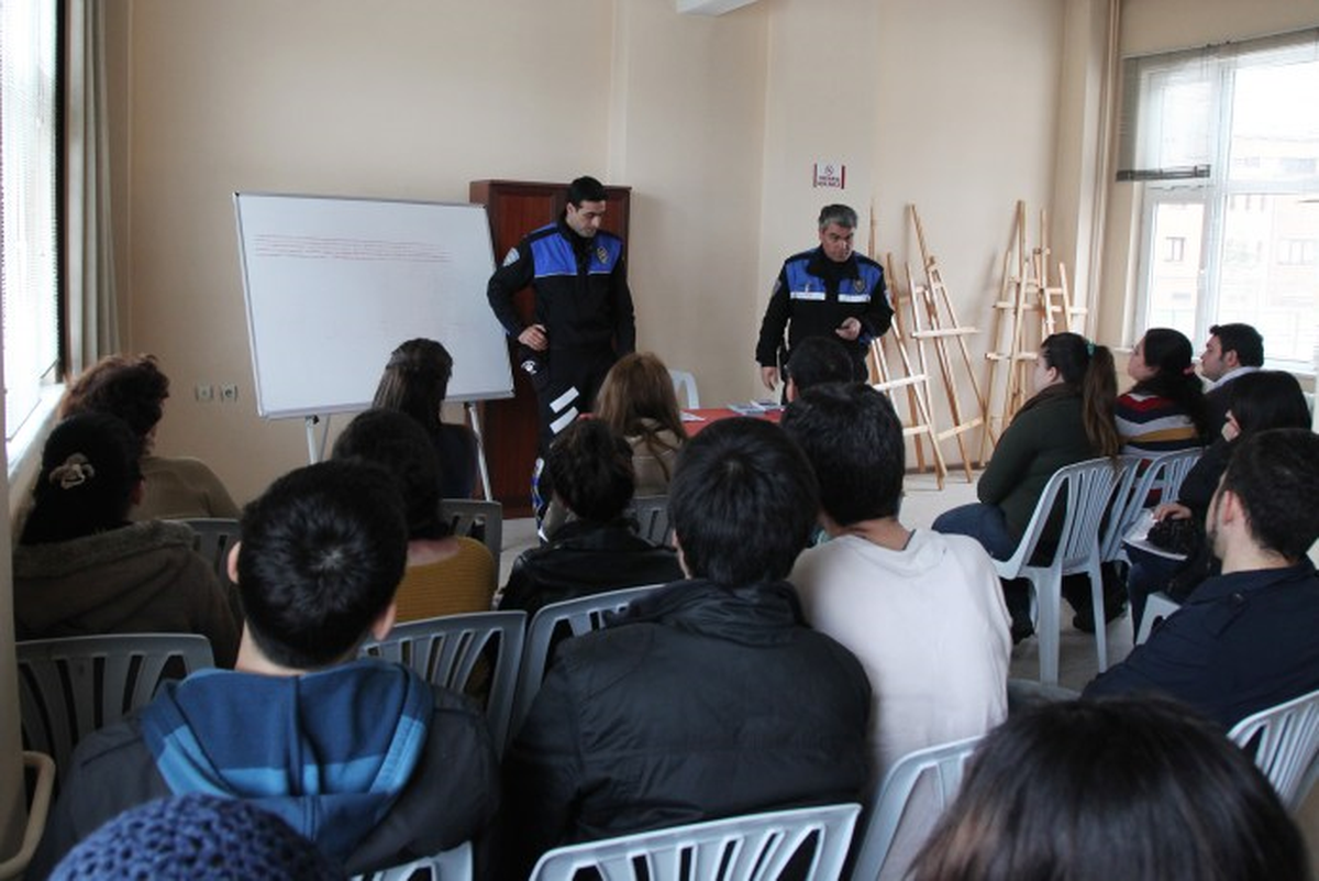 Büyükşehir\'den Güvenlik Bilgilendirme Semineri
