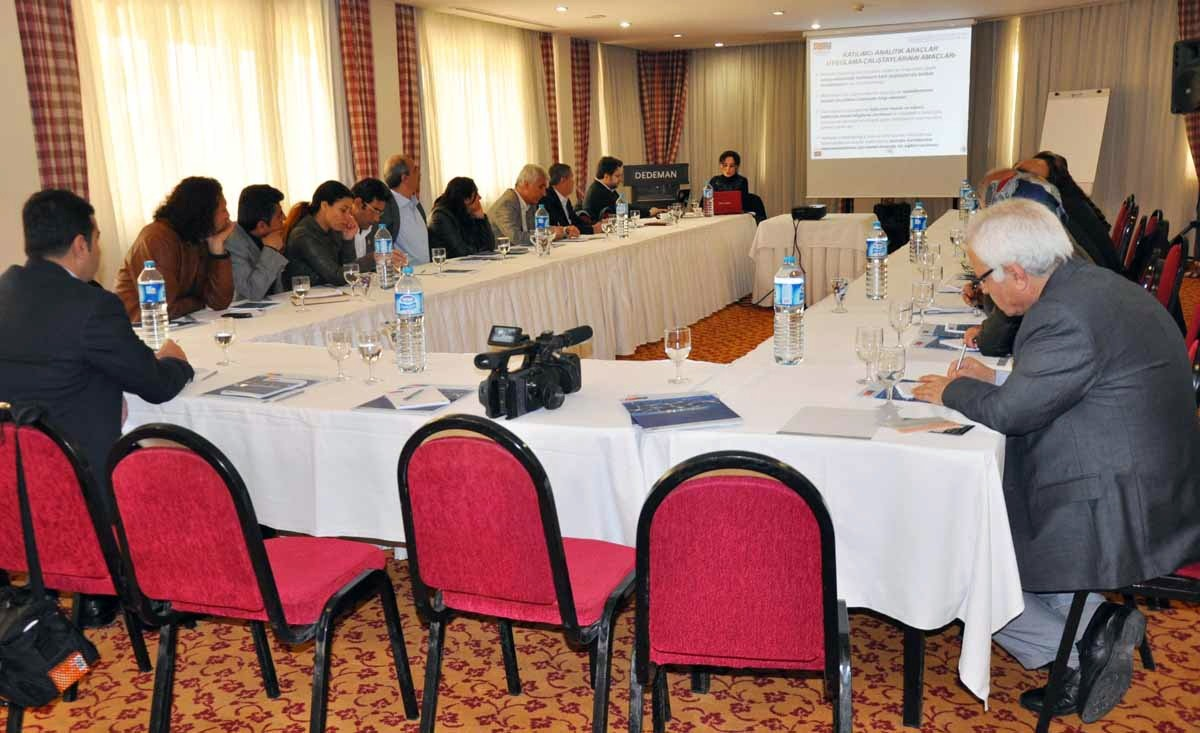 Diyarbakır\'da Stratejik Yerel Yönetişim Çalıştayı
