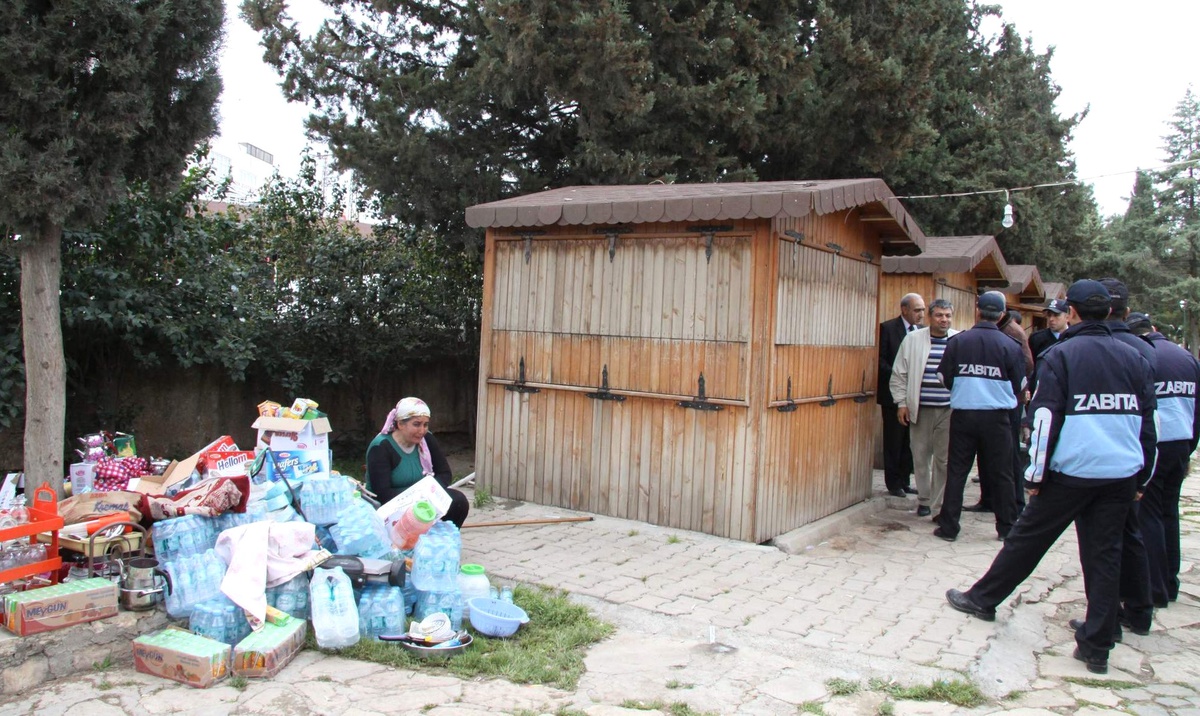 Dükkanının Kapatılmaması İçin Direndi
