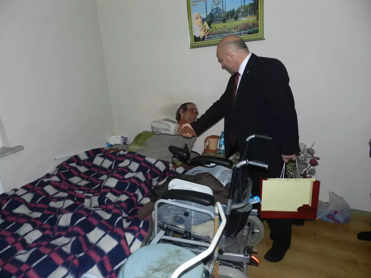 Engellileri Evlerinde Ziyaret Ettiler