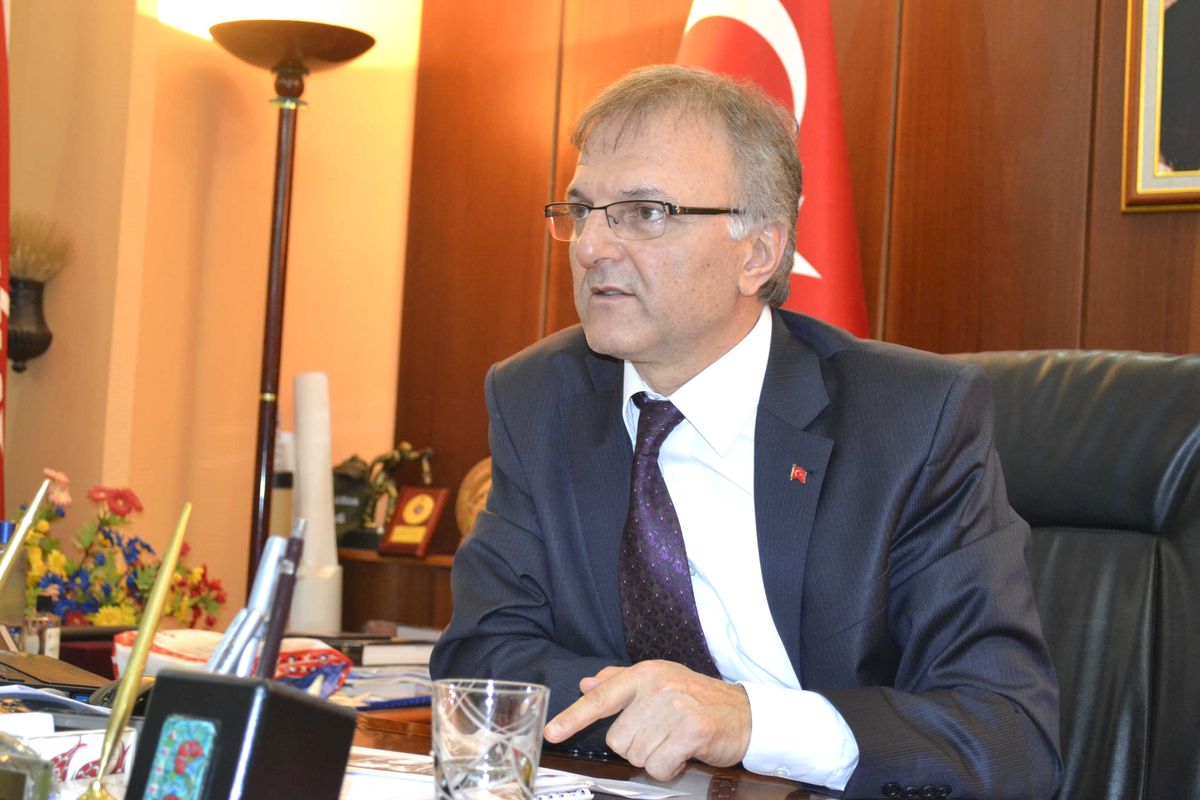 Ertem: \'Sanatsız Dünya Ağaçsız Şehir Gibidir\'
