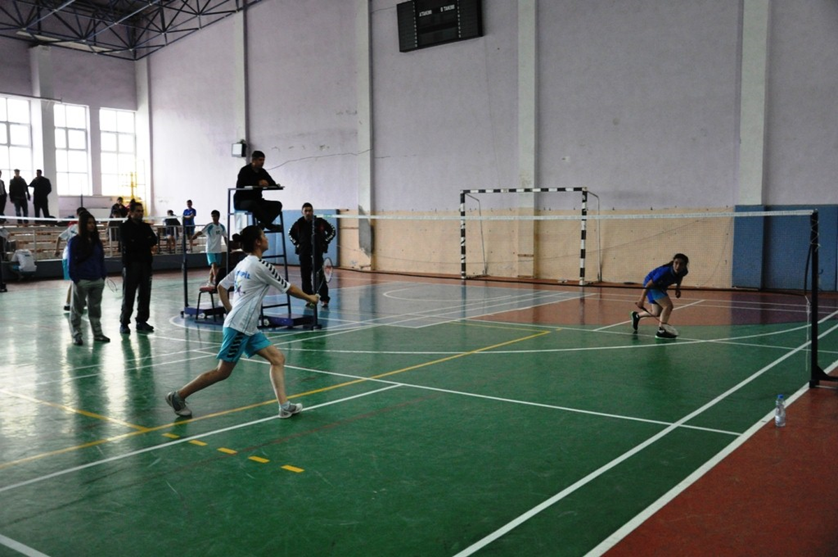 Gençler Badminton Heyecanı Yaşandı