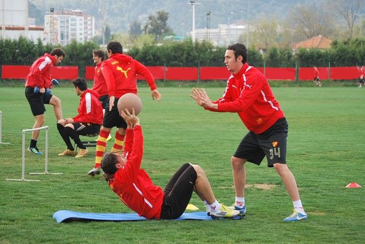 Göztepe\'nin Çifte Sınavı
