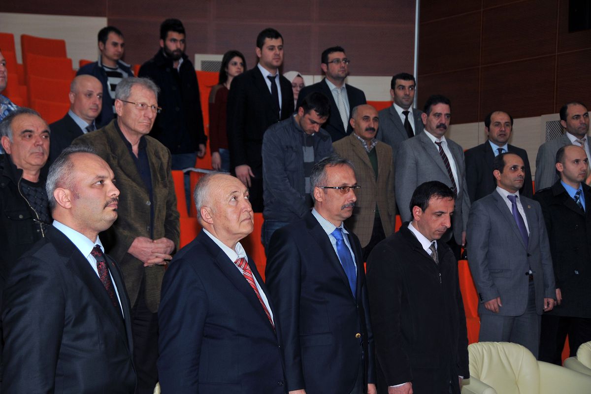Gümüşhane\'de Deprem Konferansı