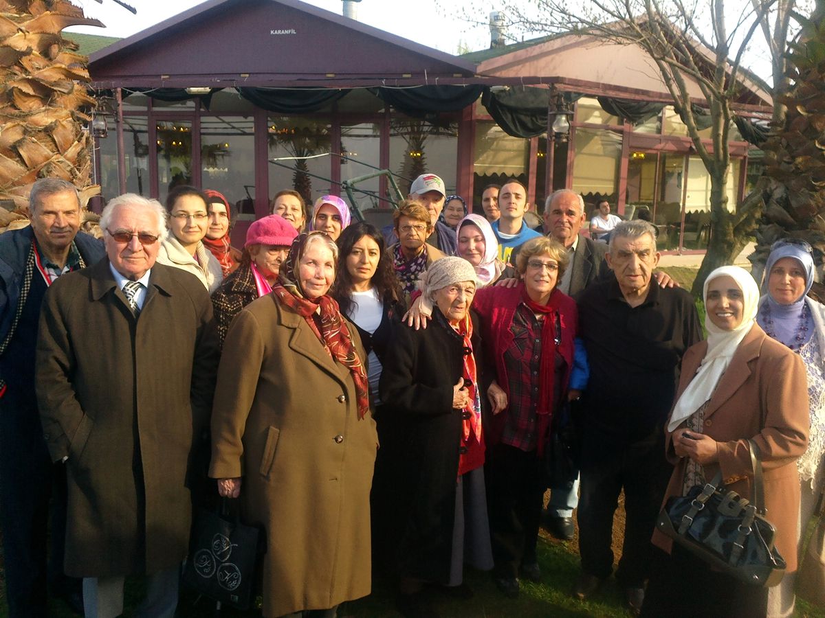 Huzurevi Sakinleri Eğlendi