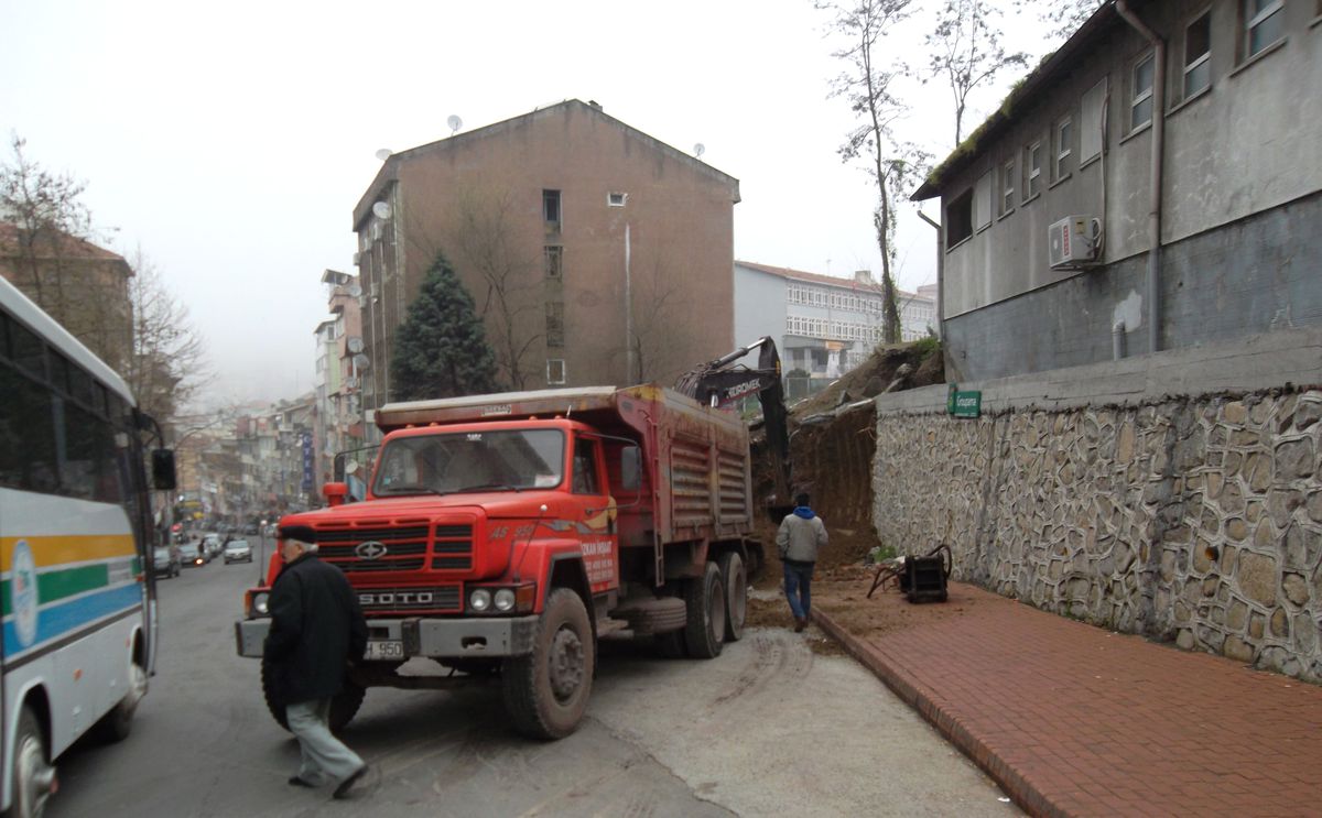 Kdz. Ereğli Belediyesi\'nden Kaldırım Düzenleme Çalışması