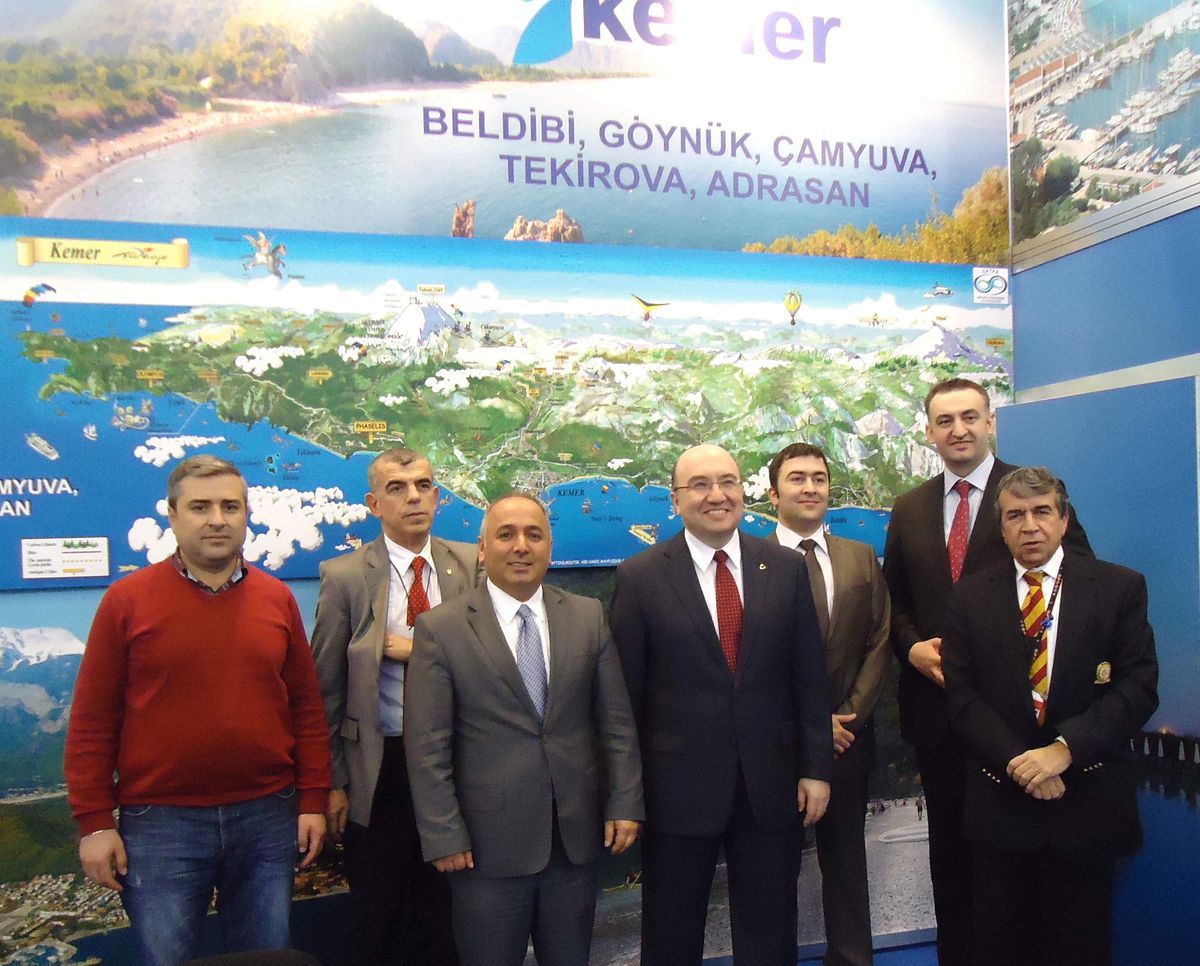 Kemer Kıev\'de Tanıtılıyor