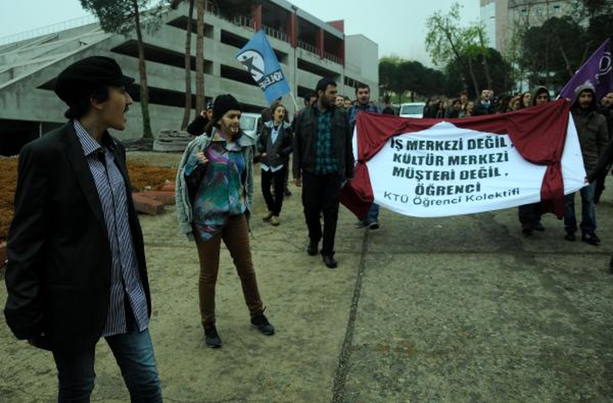 Ktü\'de Öğrenciler ve Özel Güvenlik Arasında Arbede