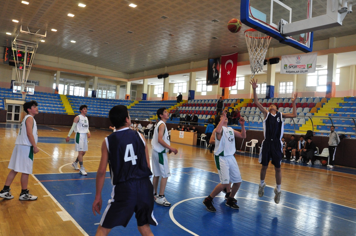 Kulüplerarası Kuzey Doğu Basketbol Bölge Birinciliği Müsabakaları Başladı