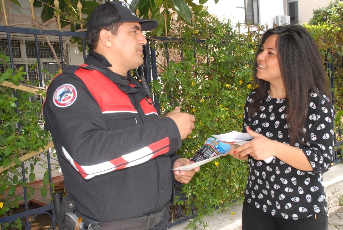Polis Logolu Virüse Dikkat Çekildi