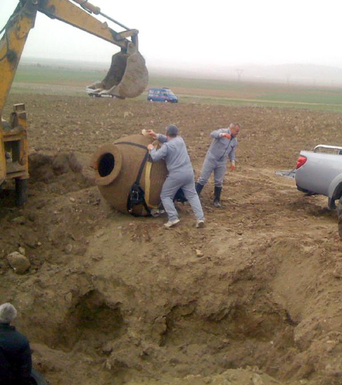Roma Dönemine Ait Tarıhı Küpün İçi Boş Çıktı