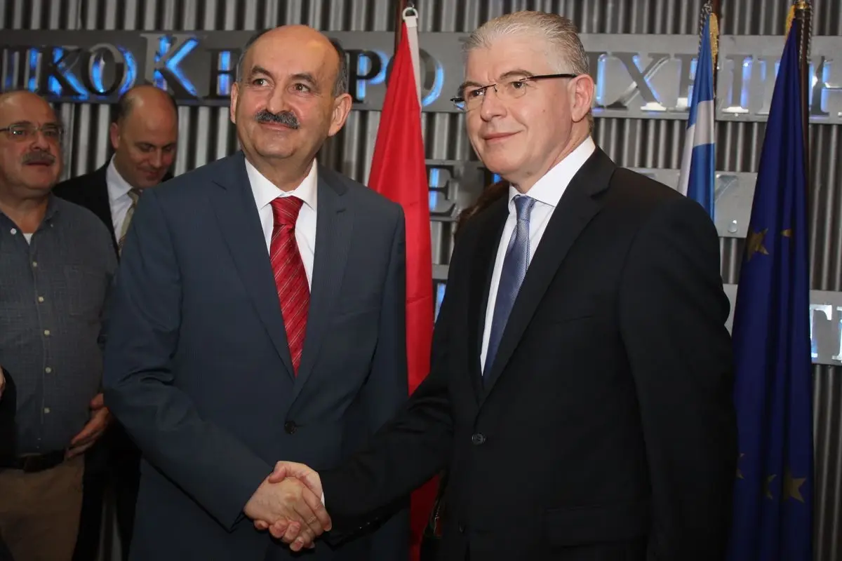 Sağlık Bakanı Müezzinoğlu Yunanistan\'da