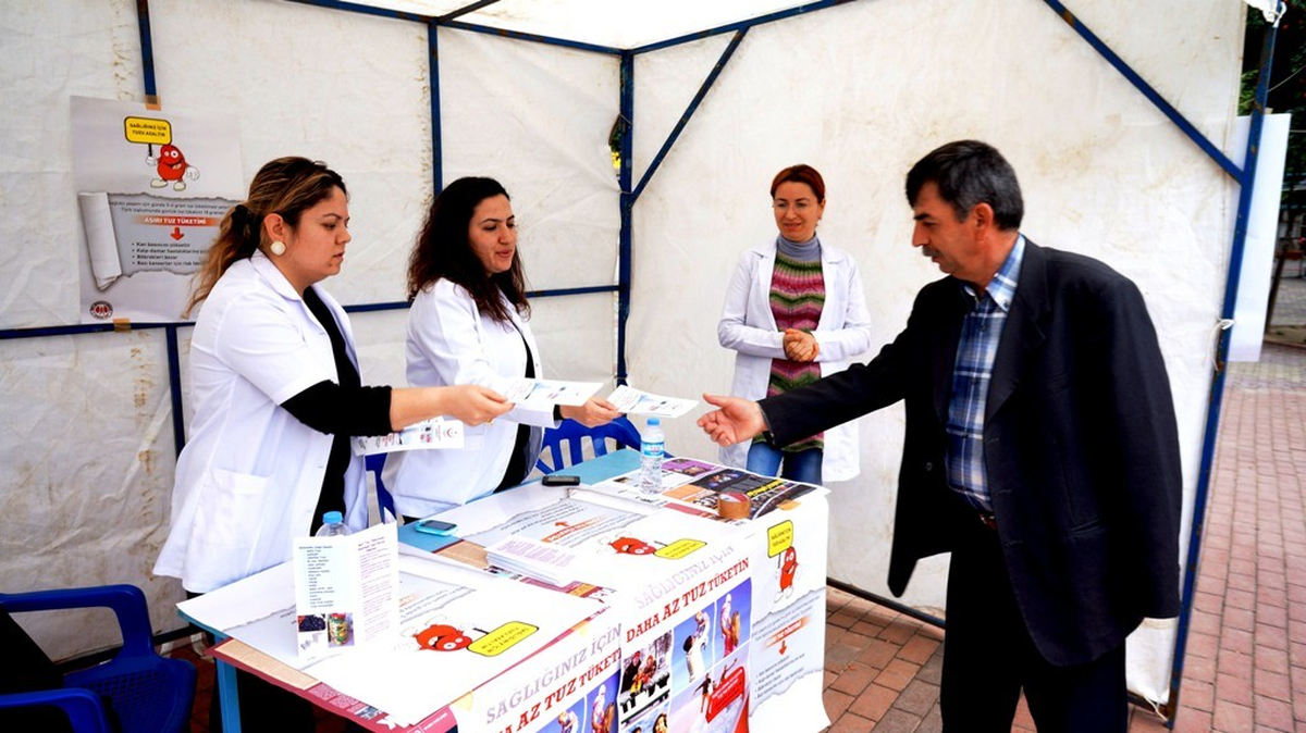 Sarıgöl\'de, Tuzun Zararları Anlatıldı