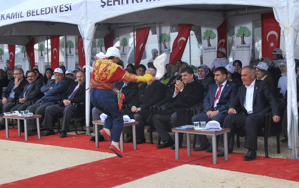 Şehitkamil Belediyesi\'nden "Bi Dünya Yeşil" Kampanyası