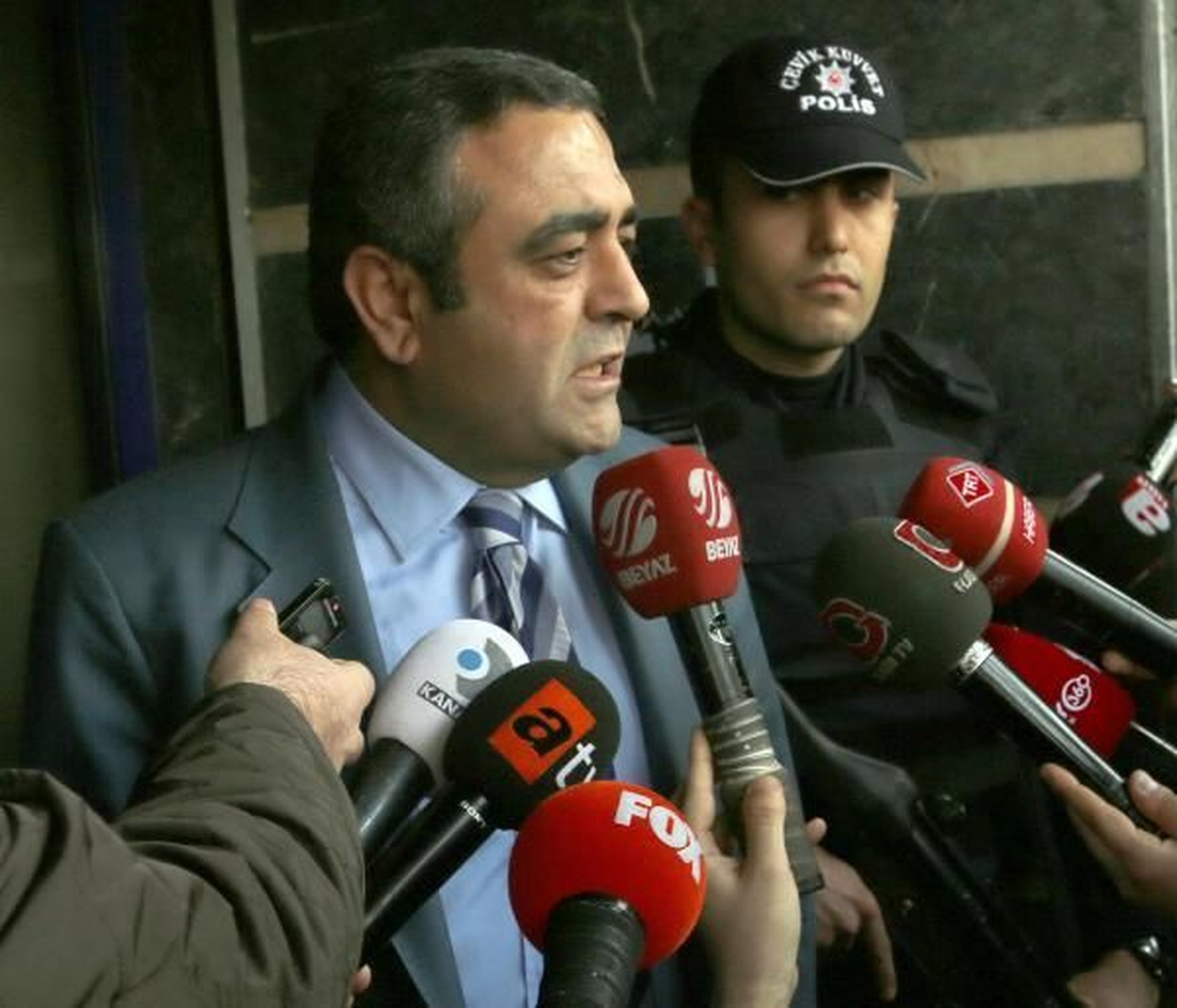 Tanrıkulu\'dan Seçim Barajının Yüzde 3 Olması İçin Kanun Teklifi