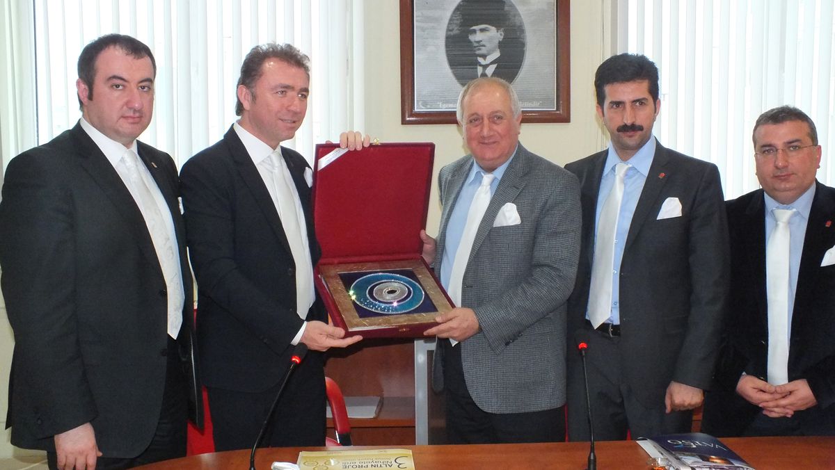 Tügik\'ten Vatso\'ya Ziyaret
