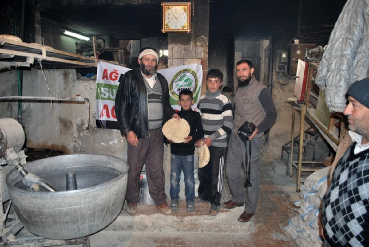 Ağrı İHYAD\'dan Suriyeye 25 Ton Un