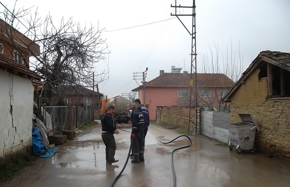 Akmeşe\'de Temizlik Çalışması