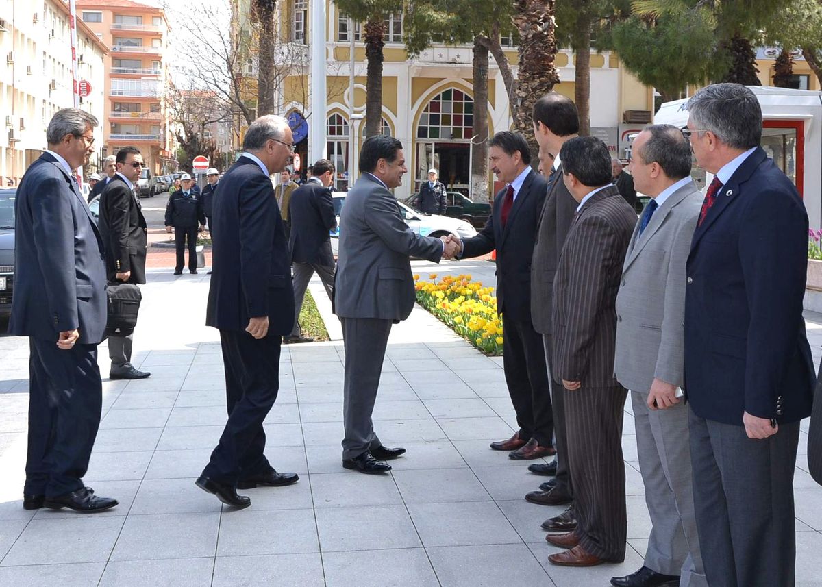 Anayasa Mahkemesi Başkanı Kılıç\'tan Vali Daşöz\'e Ziyaret