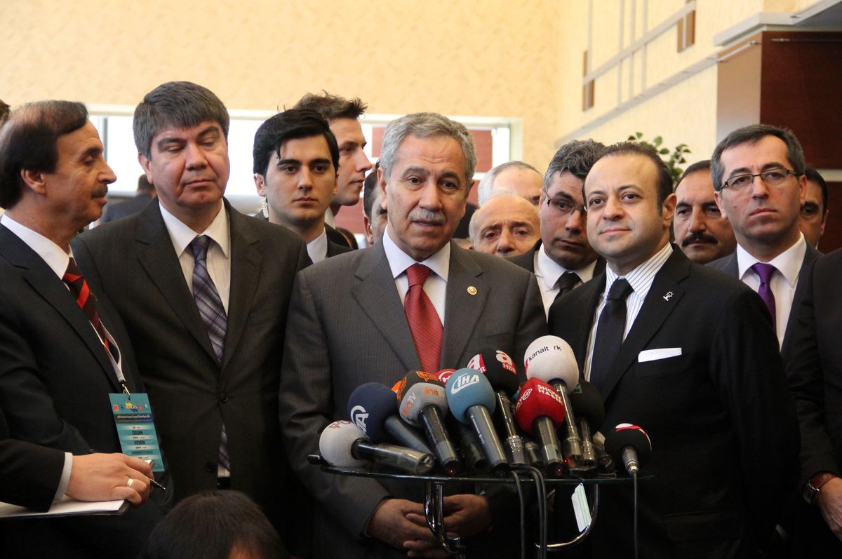 Arınç ve Bağış Gazetecilerin Sorularını Cevapladı