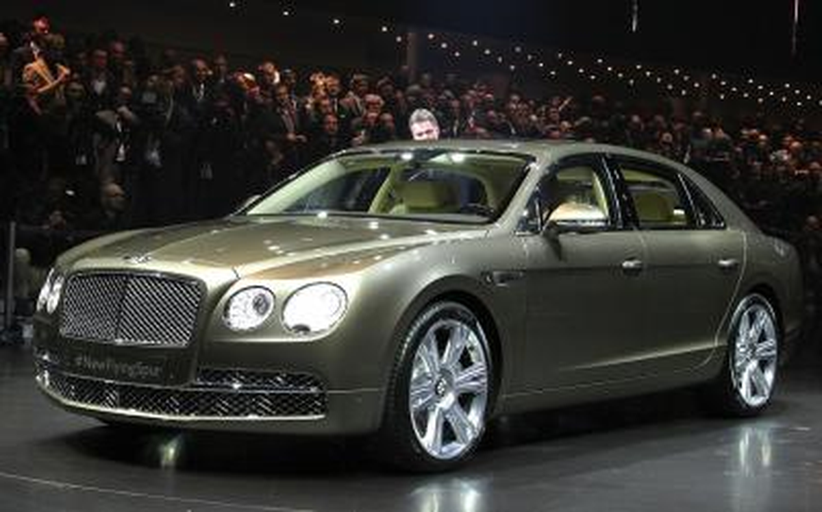 Bentley Flying Spur New York\'ta Bugün Tanıtılıyor!