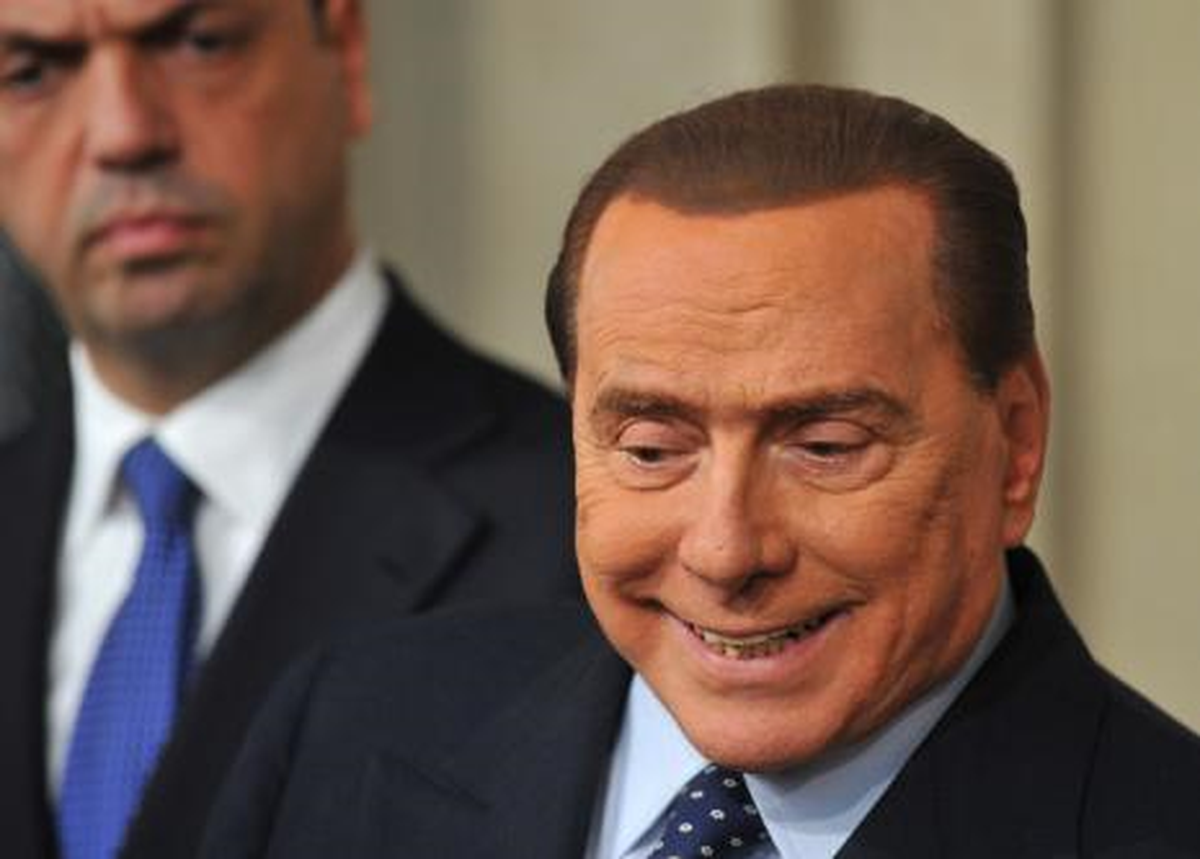Berlusconi Koalisyon Kurmak İstiyor