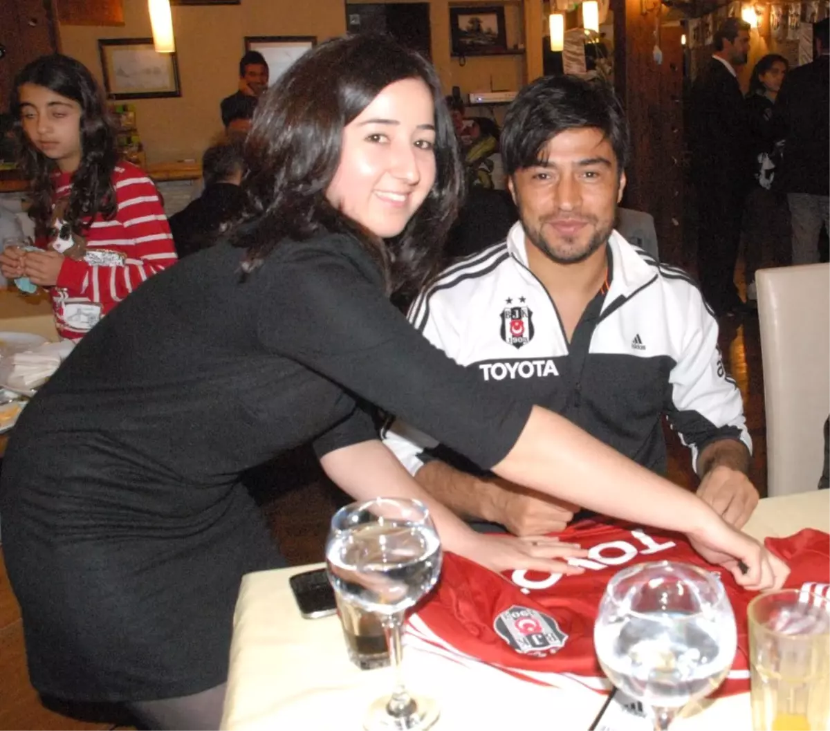 Beşiktaş\'a Moral Yemeği