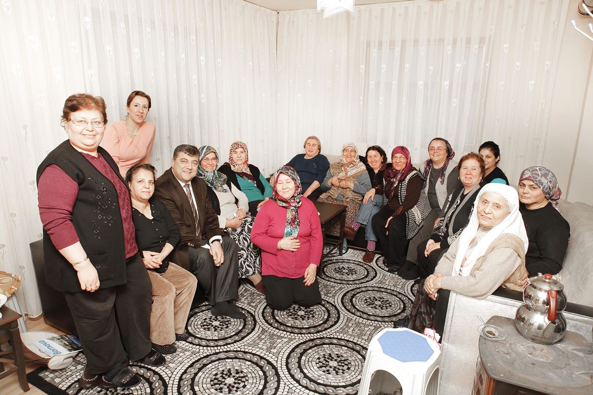 Bornova\'da Kadın Olmak Bir Ayrıcalık