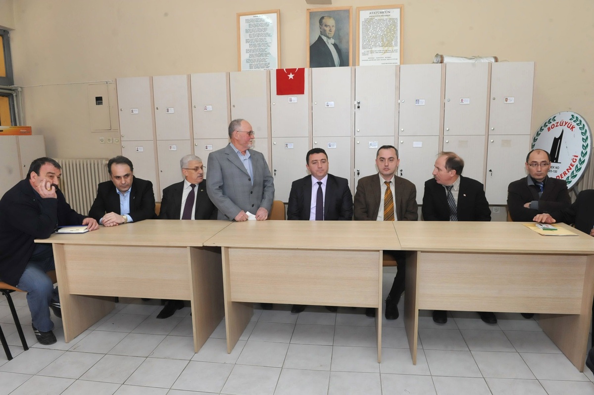 Bozüyük\'de Mahalle ve Köy Muhtarlarının Sorunları Dinlendi