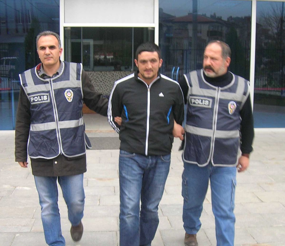 Çaldığı Eşyalarla Yakalandı