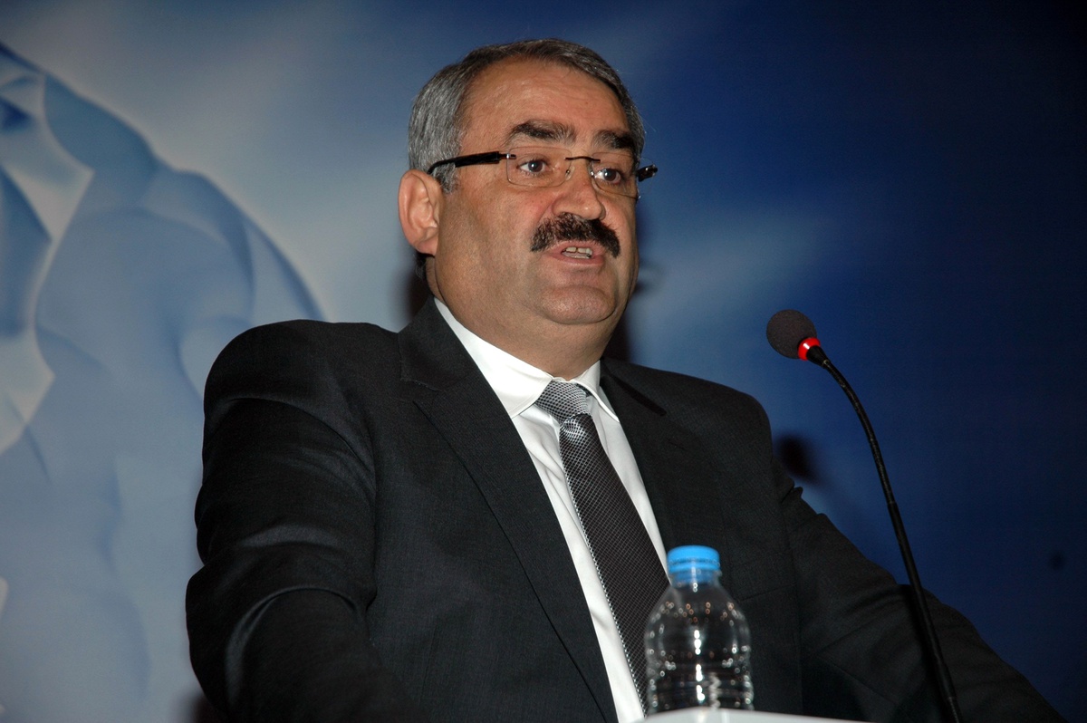 Çalışma ve Sosyal Güvenlik Bakan Yardımcısı Etyemez."Türkiye\'de İlk Defa Sgk Konya Müdürlüğü\'nün...