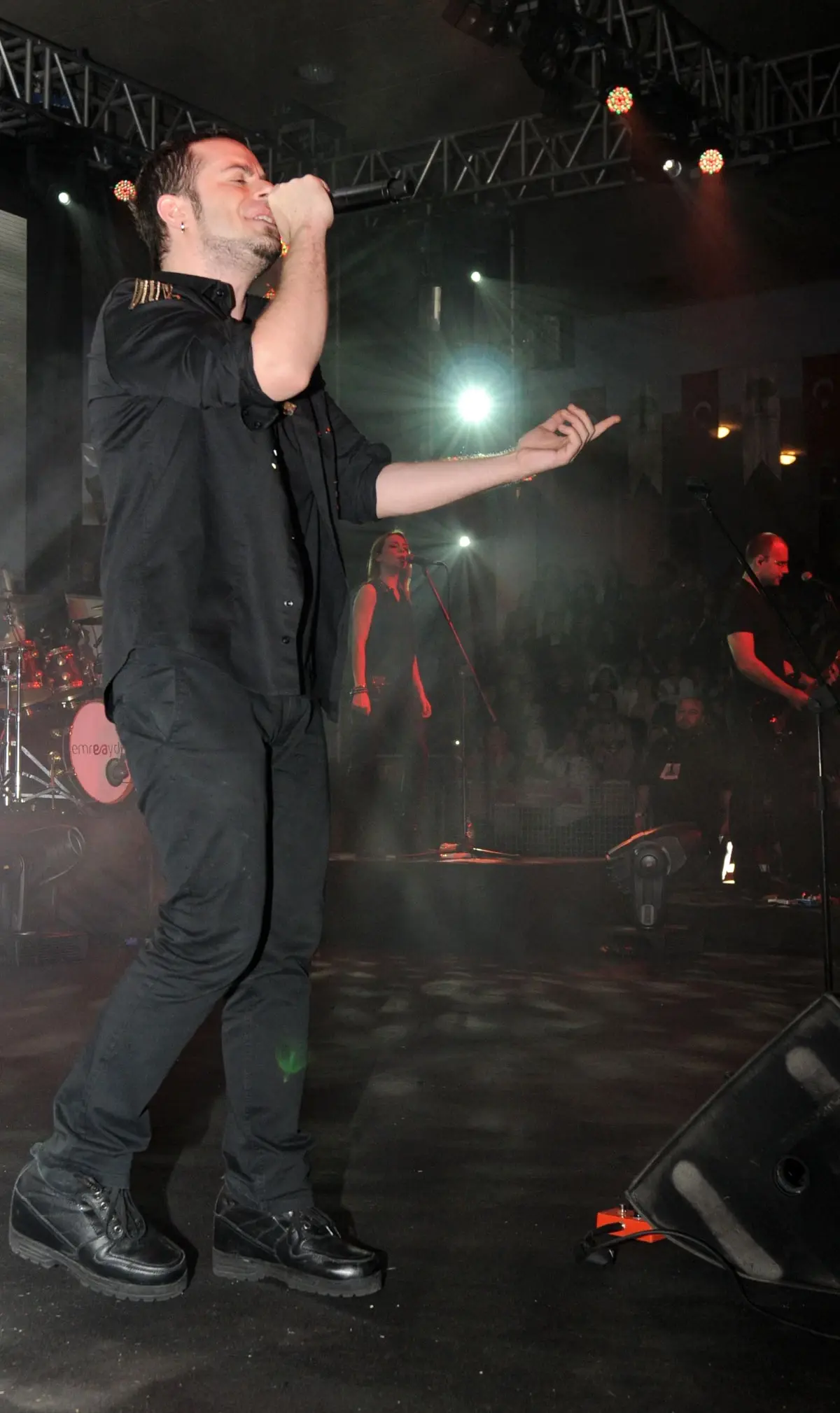 Emre Aydın Gaziantep\'te Konser Verdi