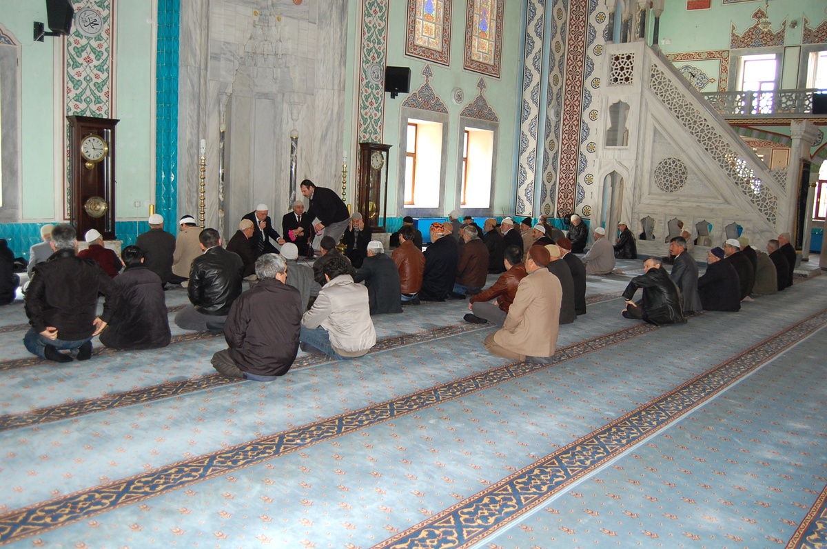 Eskişehir\'de Merhum Muhsin Yazıcıoğlu İçin Mevlit Okutuldu