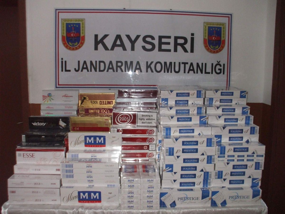 Jandarma\'dan Kaçak Sigara Operasyonu