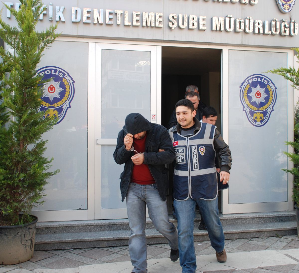 Kamyon Hırsızı Kamera Kayıtları Sayesinde Yakalandı