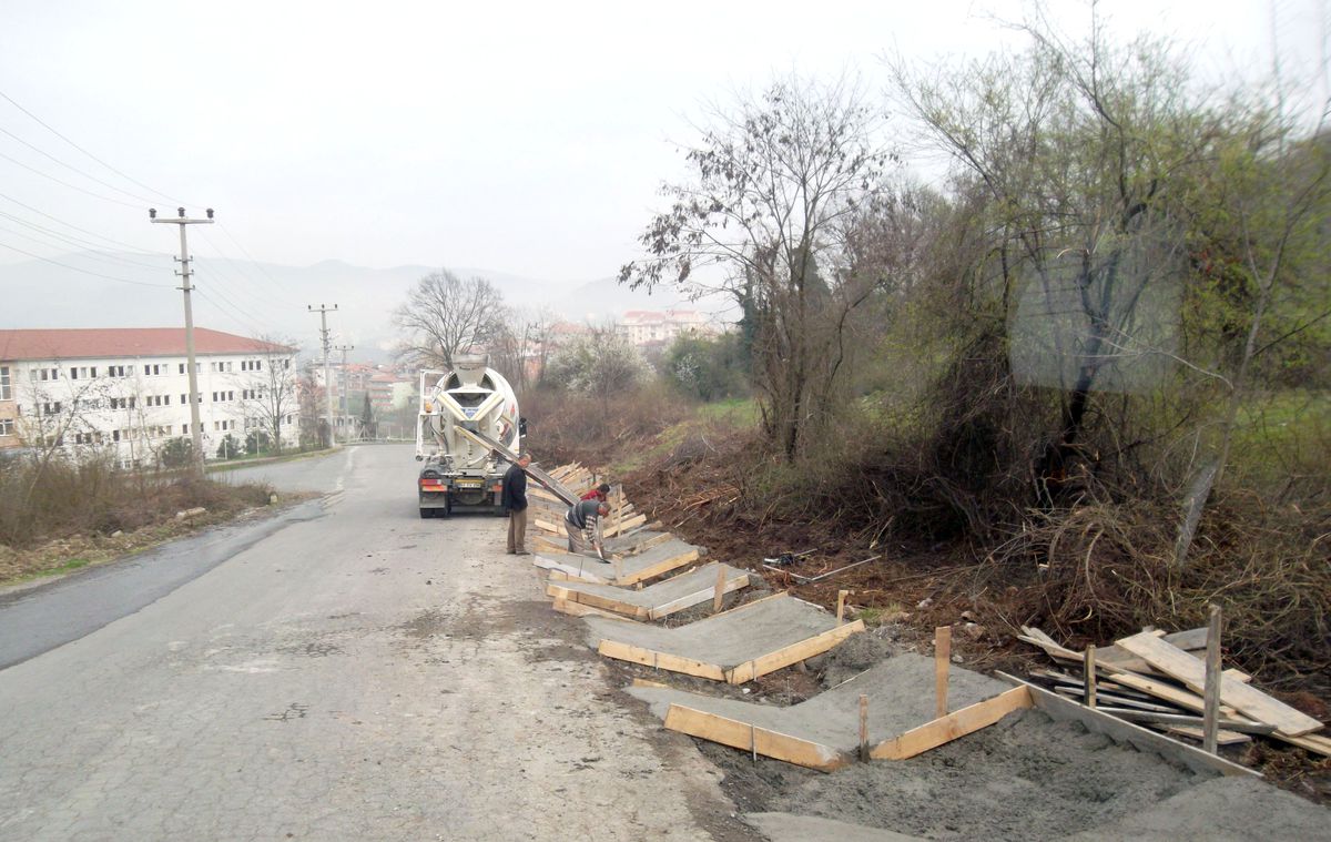 Kdz. Ereğli Belediyesinden Yağmur Suyu Kanal Çalışması