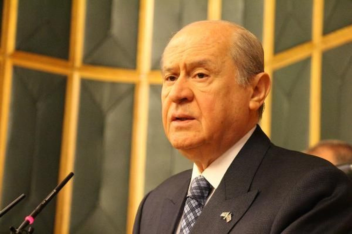 Bahçeli, Erdoğan\'dan Özür Bekliyor