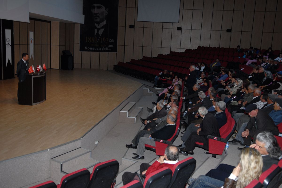 Muratpaşa\'da Sağlık Konferansı