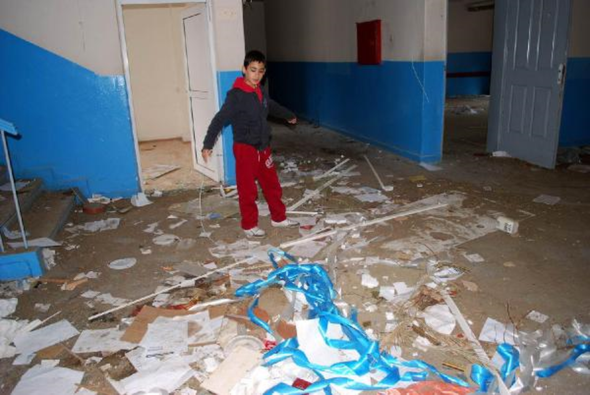 Okulun Eski Binası Tinerci Yuvası Oldu
