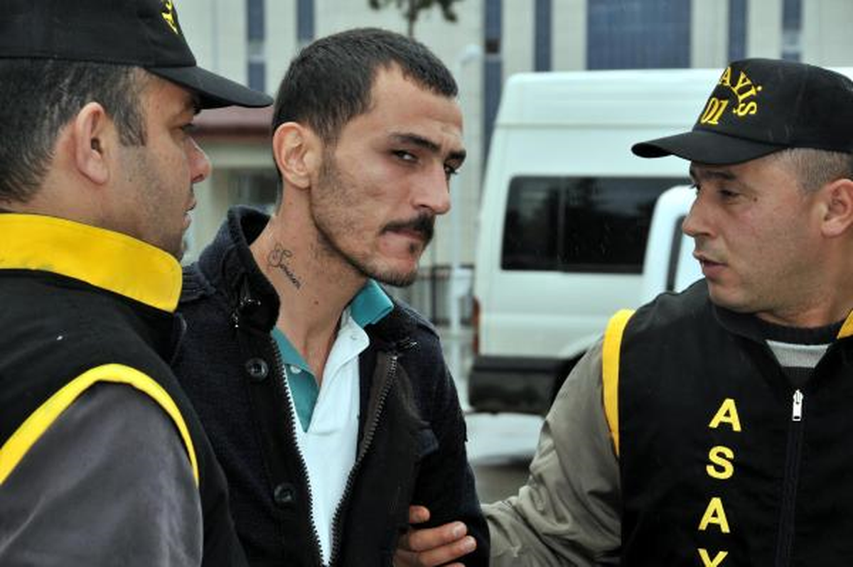 Polisin Elinden Kaçtı, Dövmesinden Teşhis Edildi