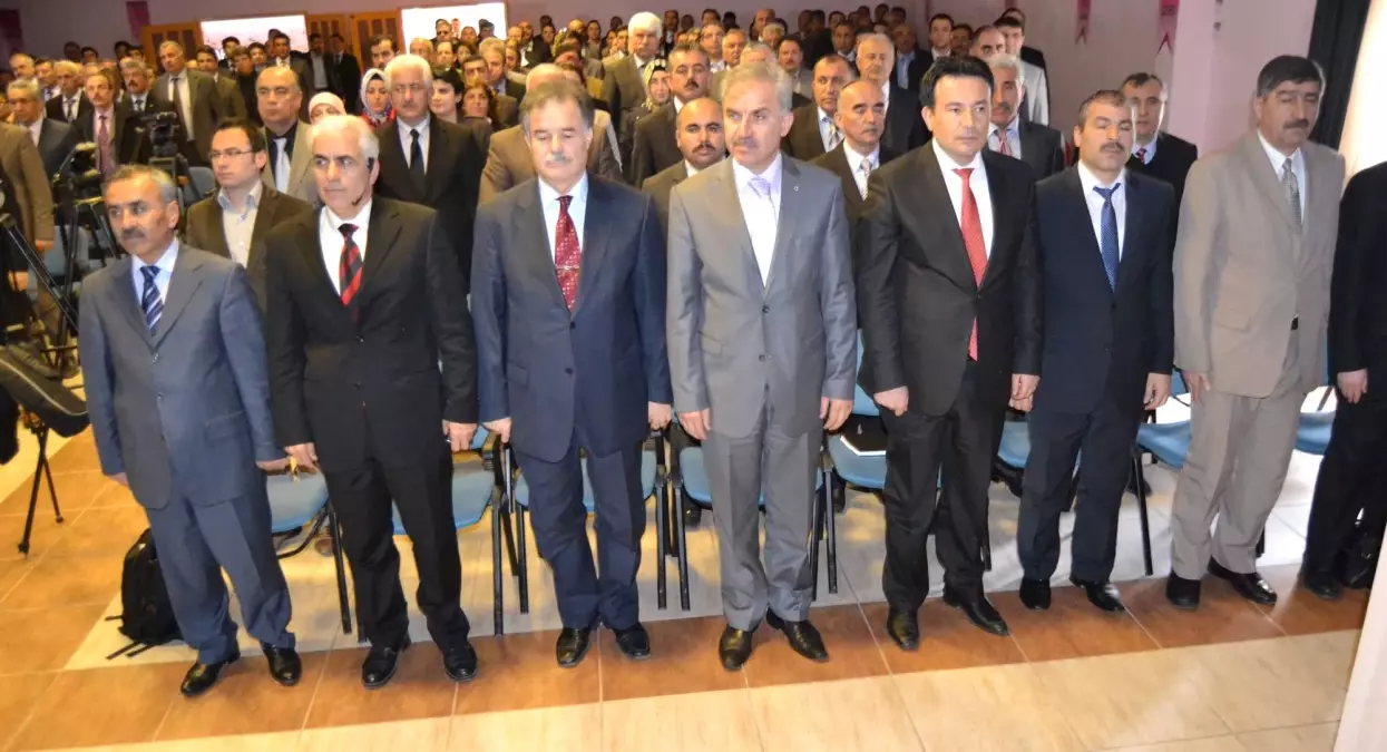 Prof. Dr. Salih Güney'den '21. Yüzyılda Yöneticilik ve Liderlik Eğitimi' Konulu Konferans