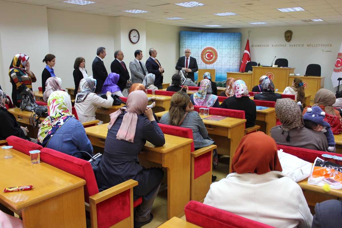 Rize\'de 28 Bayana Mikro Kredi Desteği