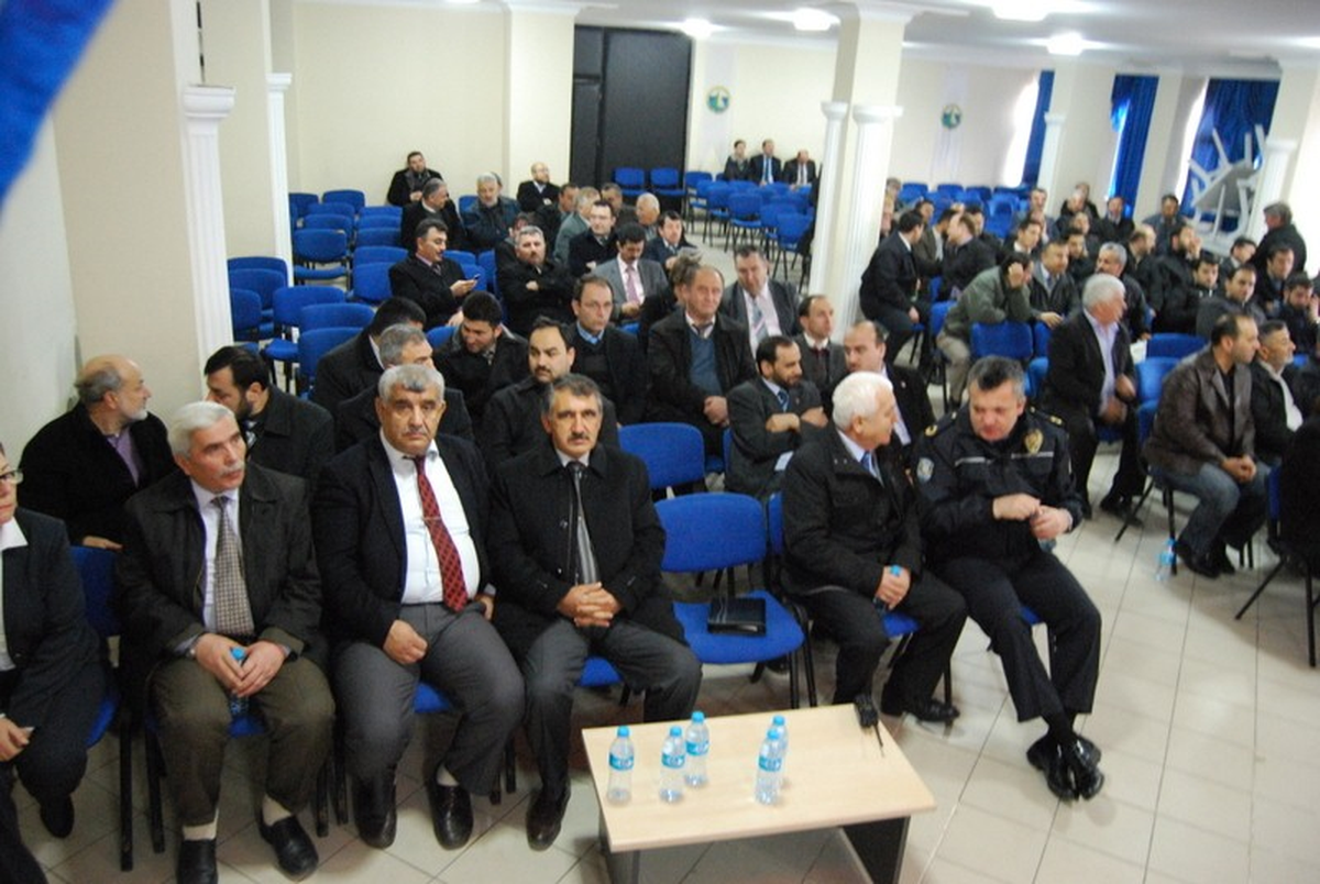 Türk Kızılay Derneği, Bilgilendirme Toplantılarına Devam Ediyor