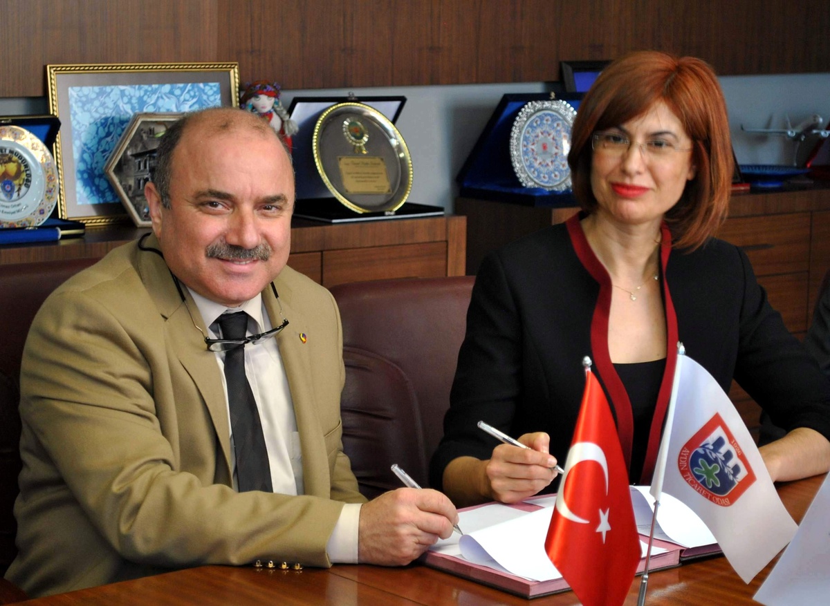 Ayto Kaynaklarını Üyelerinin Hizmetine Sundu