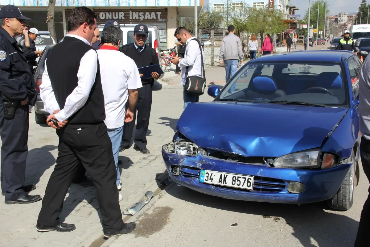 Bartın\'da Trafik Kazası: 1 Yaralı