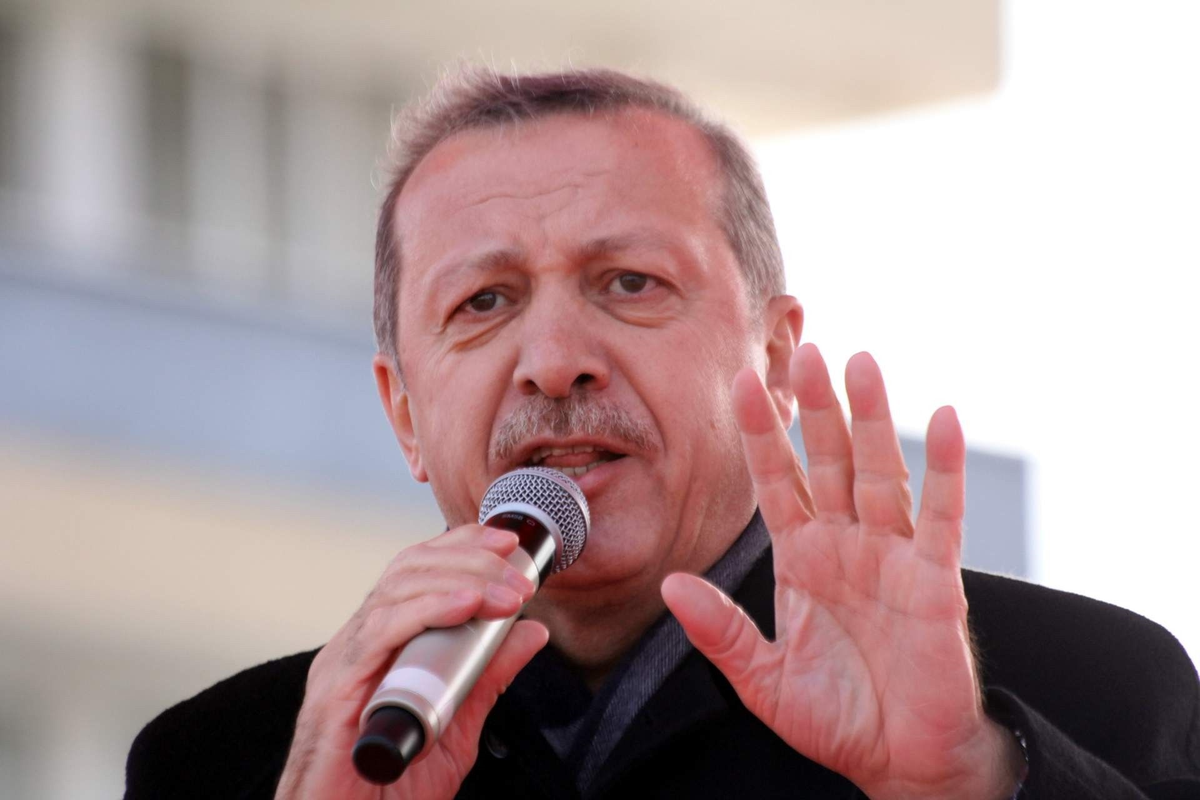 Başbakan Recep Tayyip Erdoğan, "Bizim Metropollerimiz Vardı Ama O Metropoller Beceriksiz Estetik...