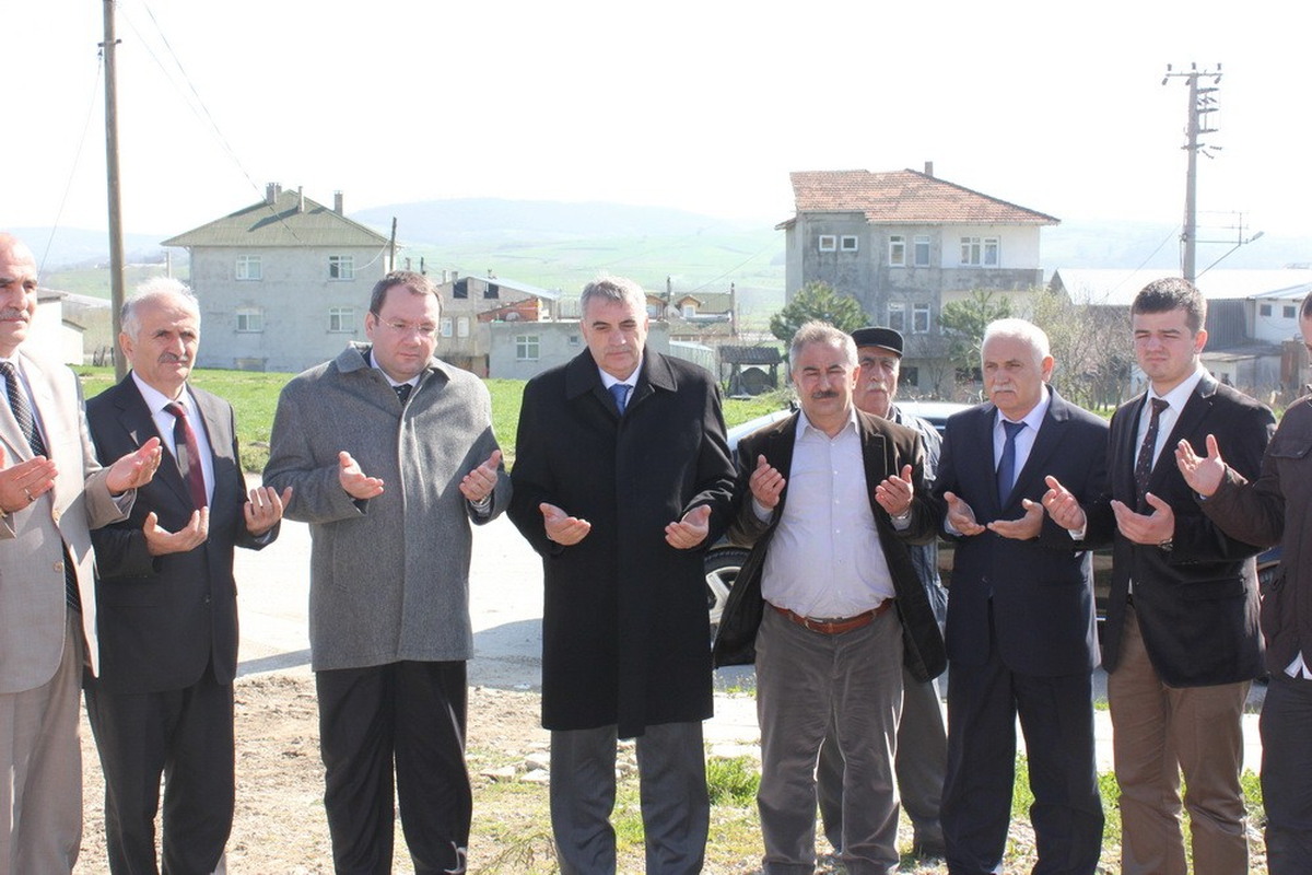 Başkan Toçoğlu Kaynarca\'da Cami Temeli Attı
