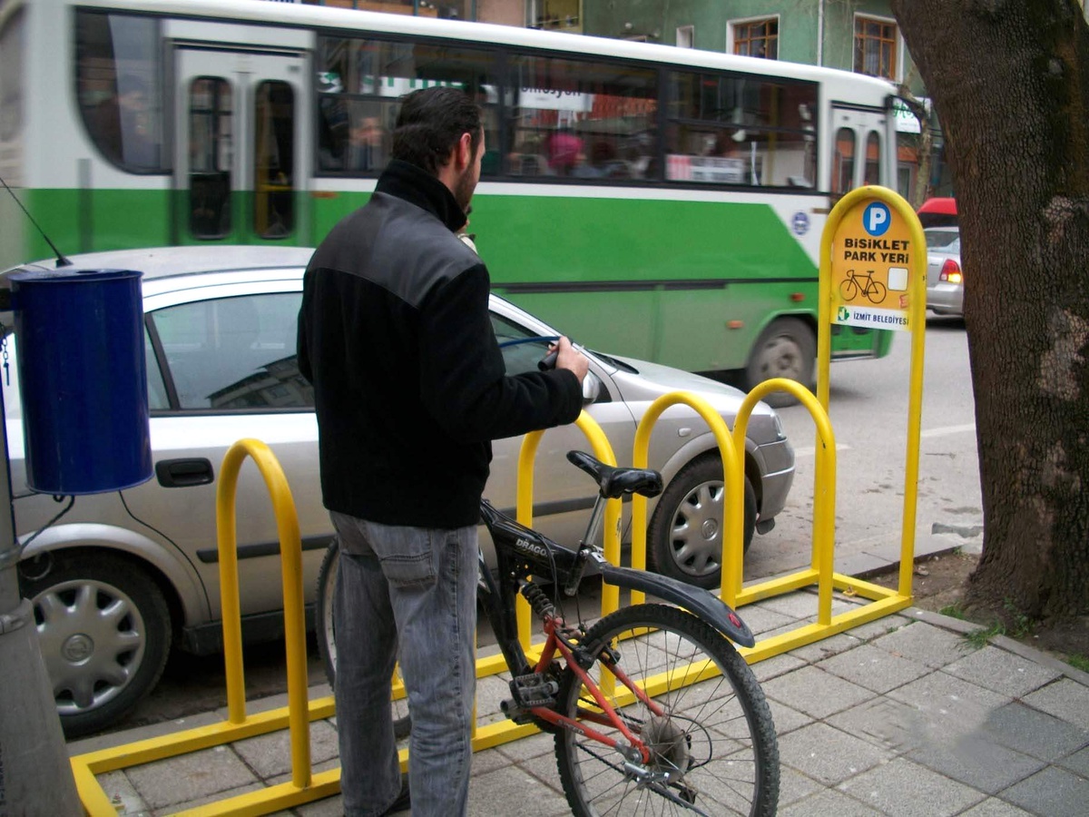 Bisiklet Park Yerlerinin Sayısı Artıyor