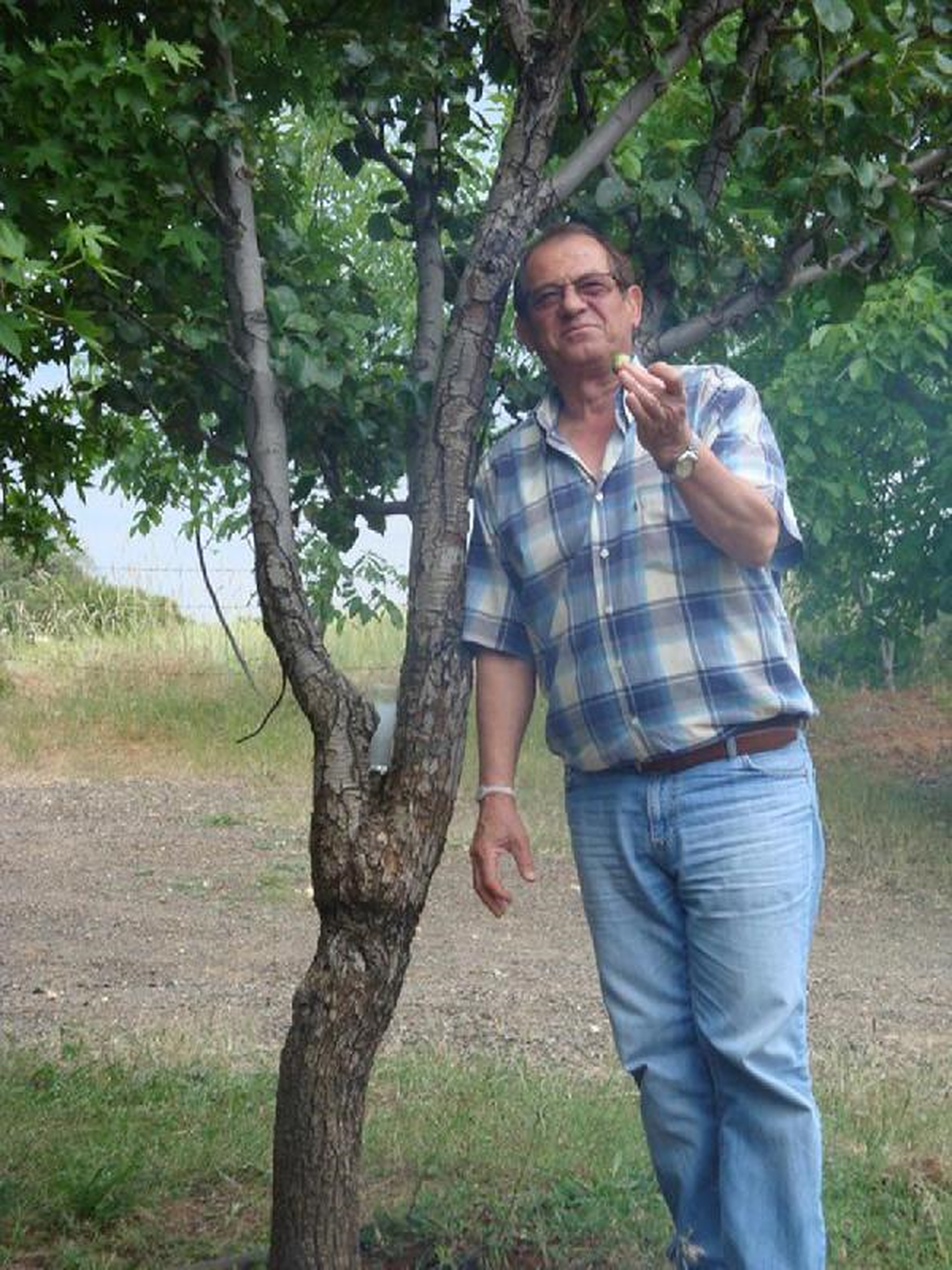 Böbreğini Verdi, Şikayetçi Oldu