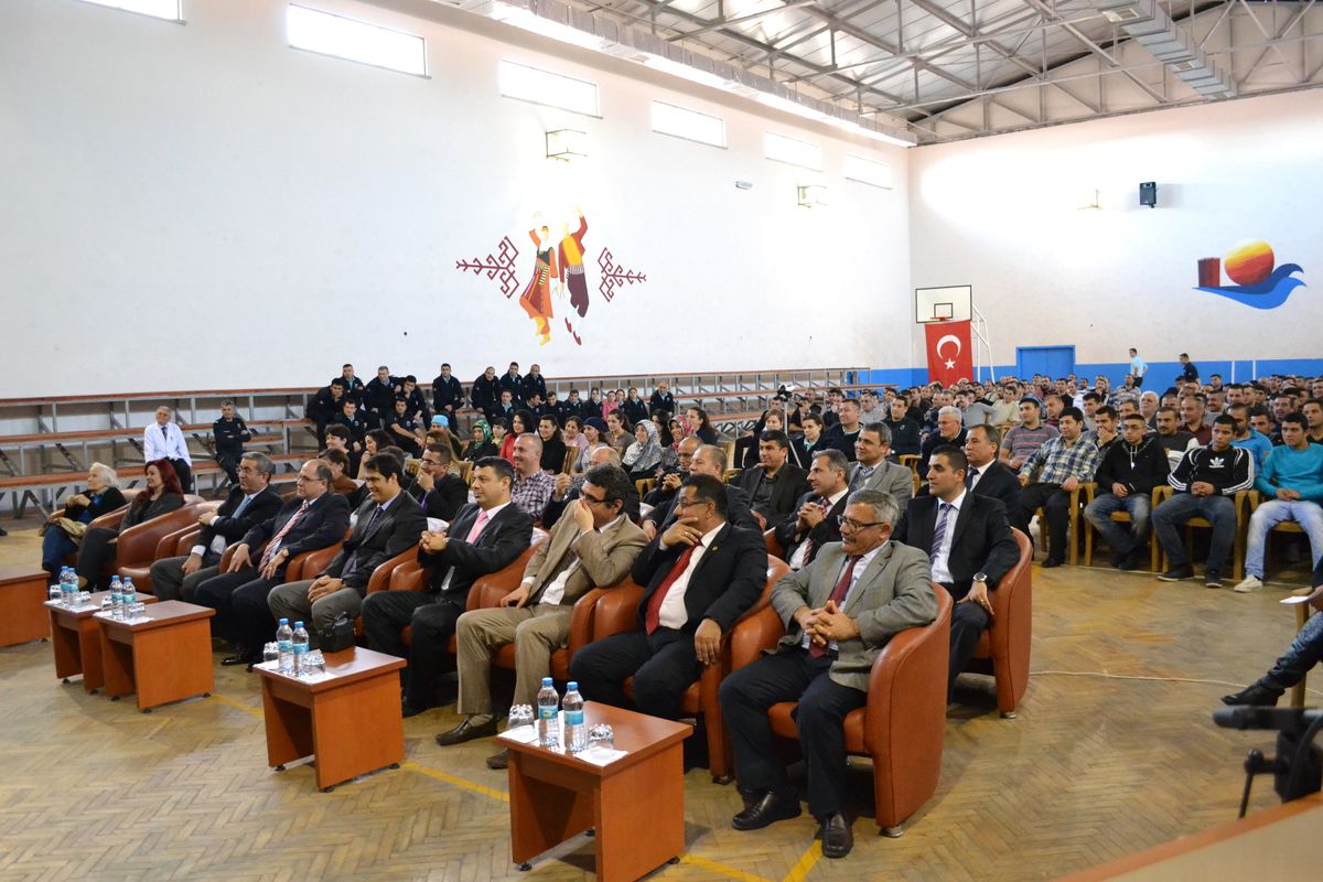 Cezaevinde Tiyatro Sevinci